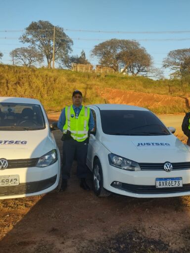 b1959479-8c6b-473c-af2b-d8f13dc0fba6